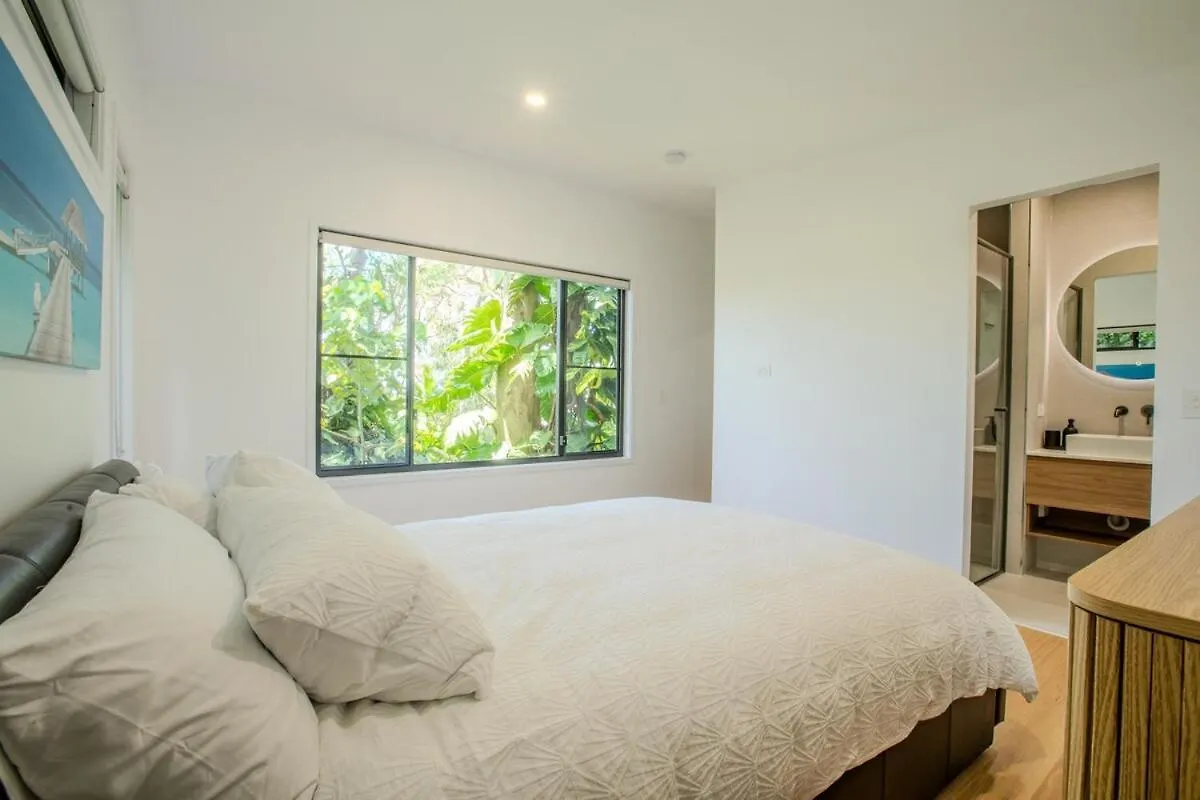 וילה הוילה בודרים Our Treehouse Near Mooloolaba אוסטרליה